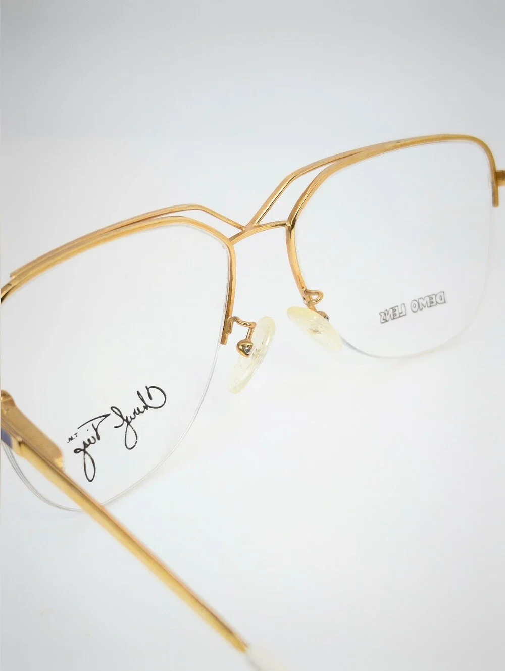 Cheryl Tiegs. CT-26k. Gold Plated. Vintage Rare. Unused. Hong Kong.